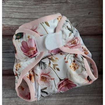 PUL pelenka külső virágos (One size 6-16 kg-ig)