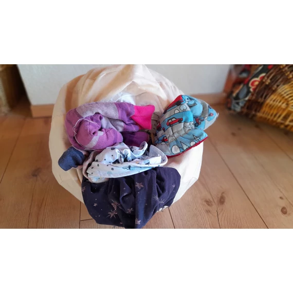 KészÍtsd el magad "Recsüccs" textil ülőke pillagók)