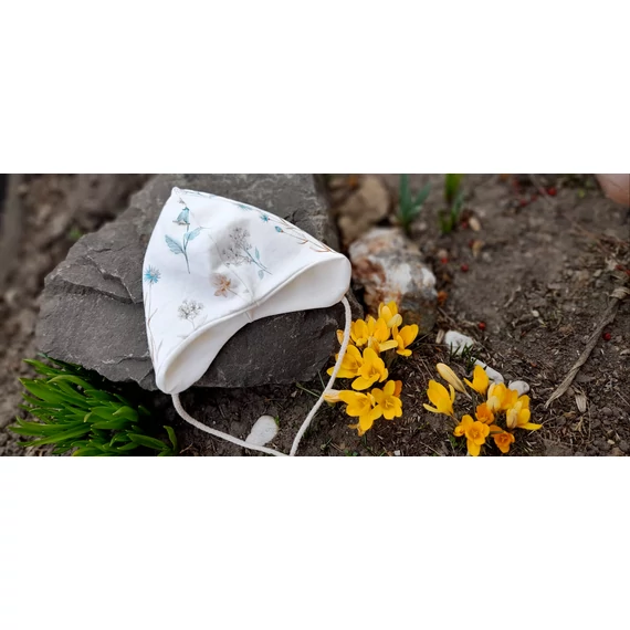 Újszülött sapka mezei virágos 38-40 cm